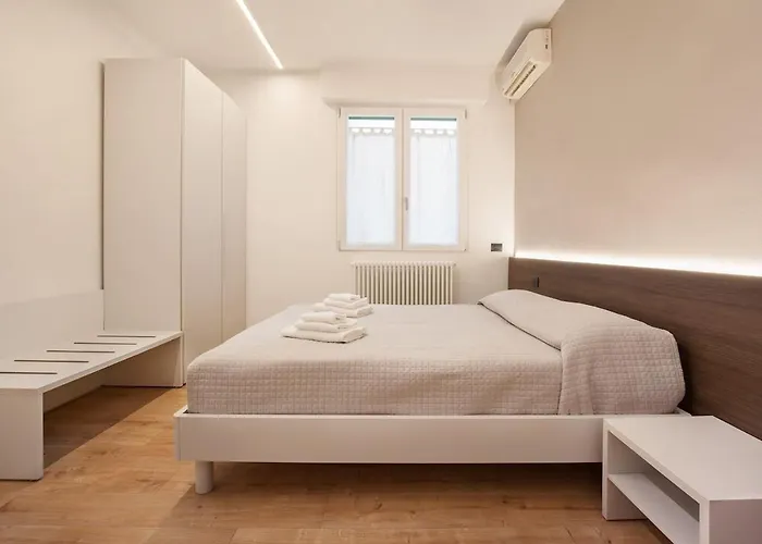 Casa Colombo-vicina Al E Al Centro Garda (Verona)